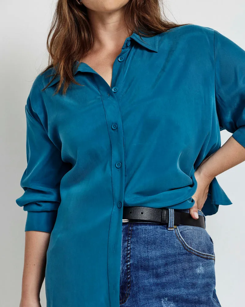 Camisa Cooling Stretch Cupro Oversized Artist Azul Beetle - foto 2