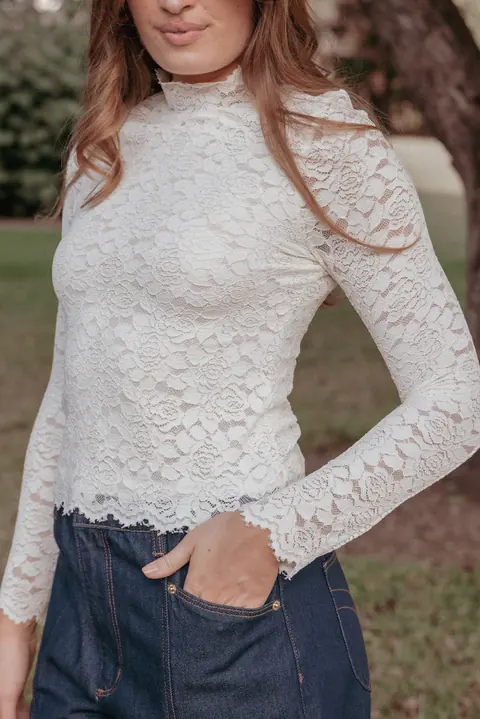 Blusa Renda Beatriz High Neck Marfim