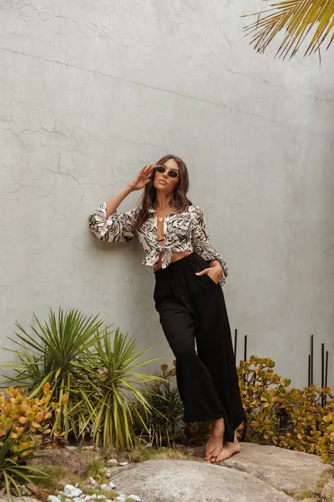 Calça Eleanor High Waisted Preto