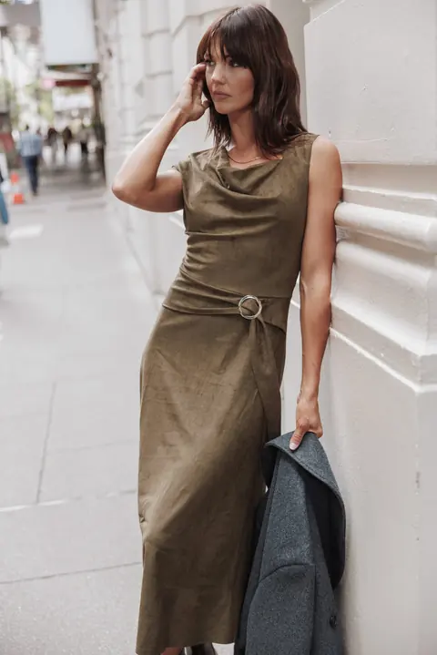 Vestido Longo Lovlin Verde-Oliva